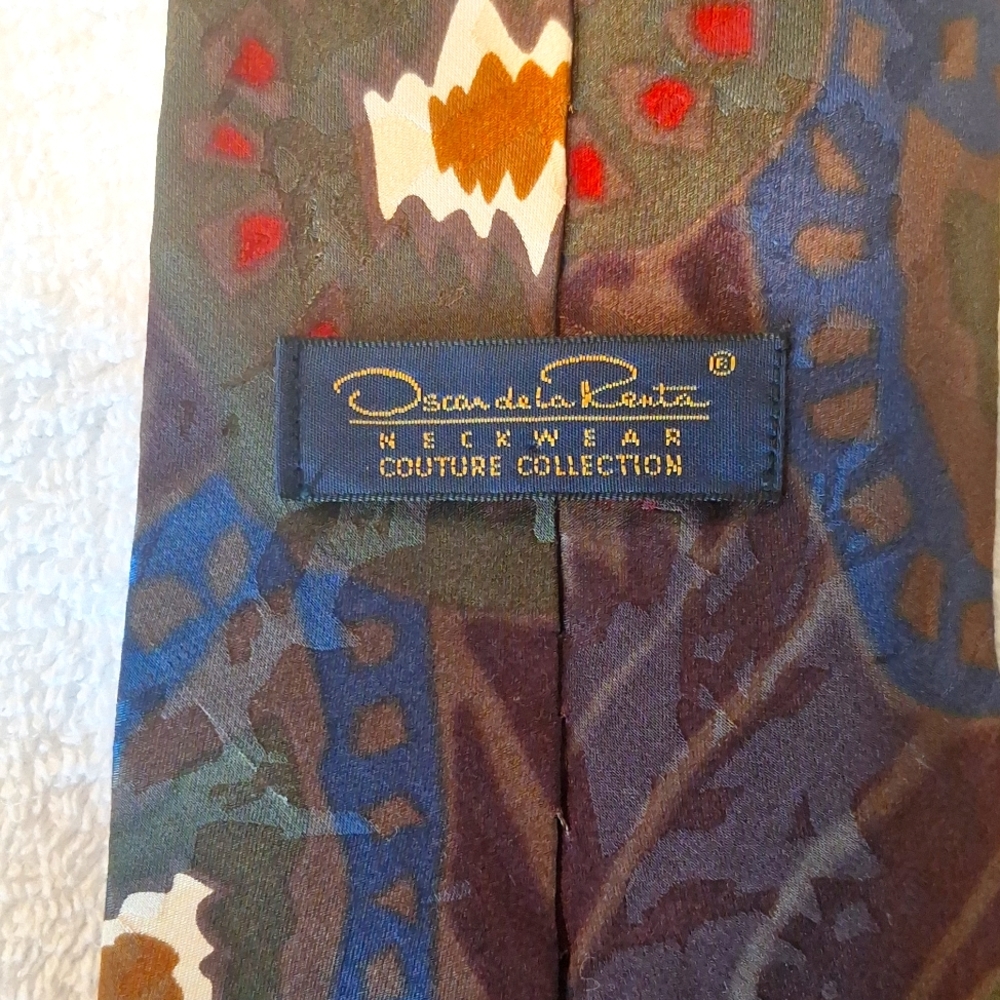 Oscar de la Renta Vintage Neck Tie - Picture 3 of 5